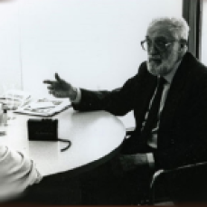 1994_José Luís Sampedro junto a José Rivas durante su entrevista para Ajoblanco